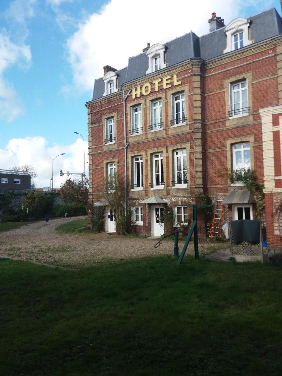 אלבוף Hotel Du Chateau Blanc מראה חיצוני תמונה