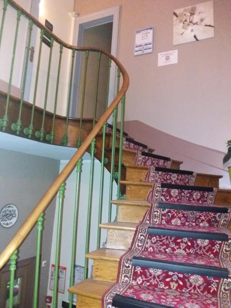 אלבוף Hotel Du Chateau Blanc מראה חיצוני תמונה