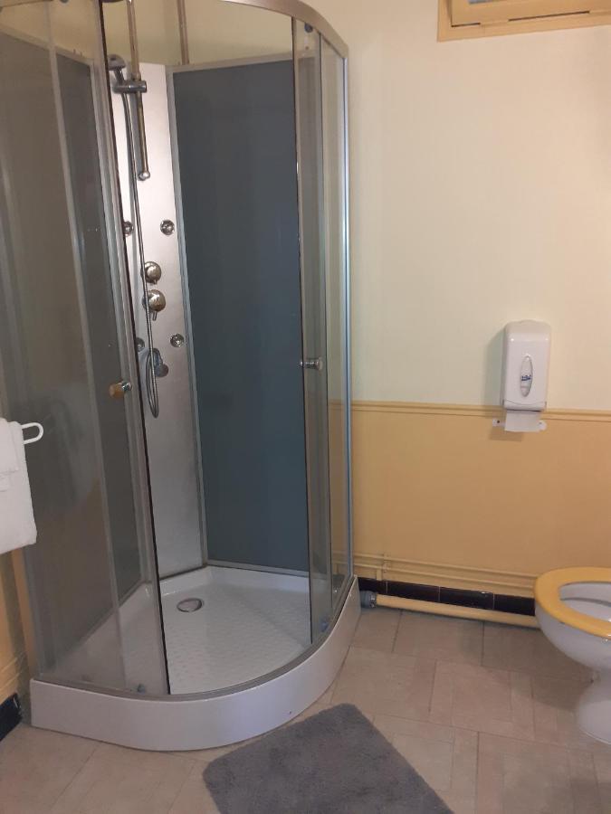 אלבוף Hotel Du Chateau Blanc מראה חיצוני תמונה
