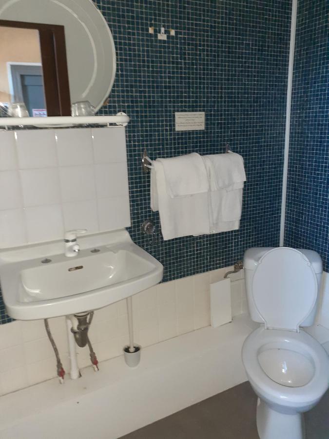 אלבוף Hotel Du Chateau Blanc מראה חיצוני תמונה